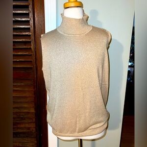 Bridgetown Collection sleeveless gold shimmer turtleneck sweater. Size XL.